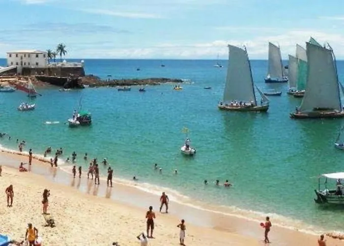 Flat Na Barra - Frente A Praia - Circuito Do Carnaval